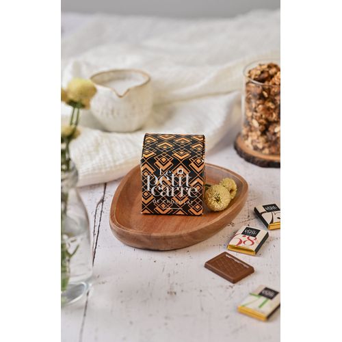 Cube personnalisé 5 carrés de chocolat avec bagues personnalisées thumbnail 5