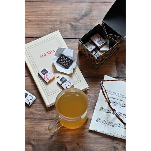 Cube personnalisé 10 carrés de chocolat thumbnail 8