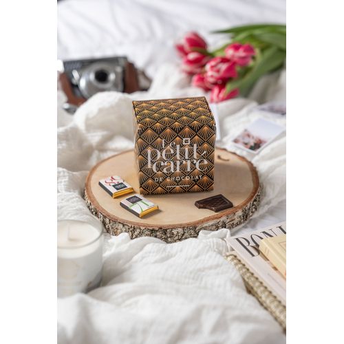 Cube personnalisé 15 carrés de chocolat avec bagues personnalisées thumbnail 5