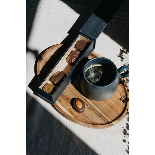 Coffret Finesse personnalisé 5 bonbons de chocolat thumbnail 5