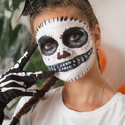 Palette de maquillage 8 couleurs avec applicateur et éponge thumbnail 4