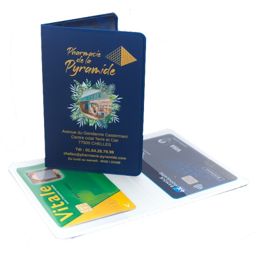 PORTE-CARTE VITALE 2 VOLETS
100% PERSONNALISÉ - 3