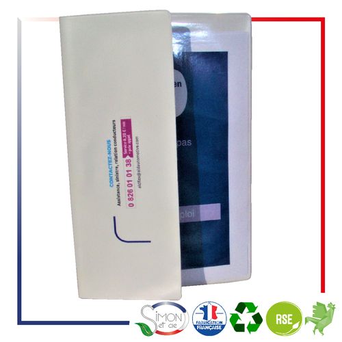 POCHETTE LOCATION DE VÉHICULE - 100 % PERSONNALISEE
Grande contenance
Fermoir avec passant PVC - 1