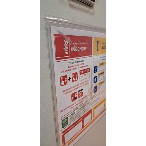 POCHETTE AVEC RABAT ET DOS ADHÉSIF - 3