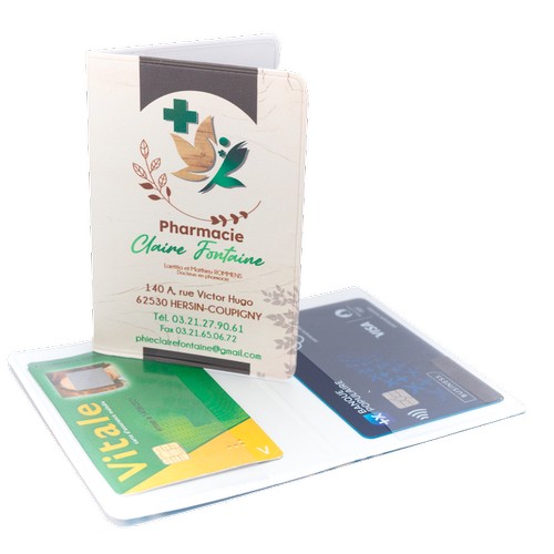 PORTE-CARTE VITALE 2 VOLETS
ÉCO-CONÇU
100 % PERSONNALISÉ - 2