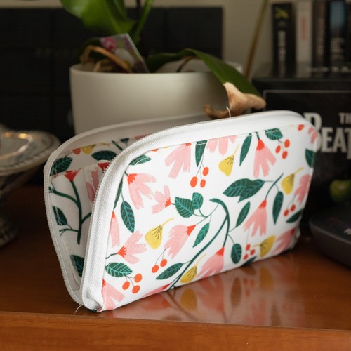 Portefeuille pour femme en polyester, entièrement imprimé thumbnail 7