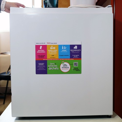 AIMANT AVEC IMPRESSION AVANT ET ARRIERE 19.5X14CM