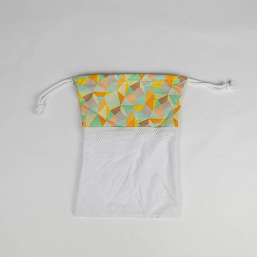 Petit sac à fruits avec cordon de serrage en mesh et imprimé thumbnail 6
