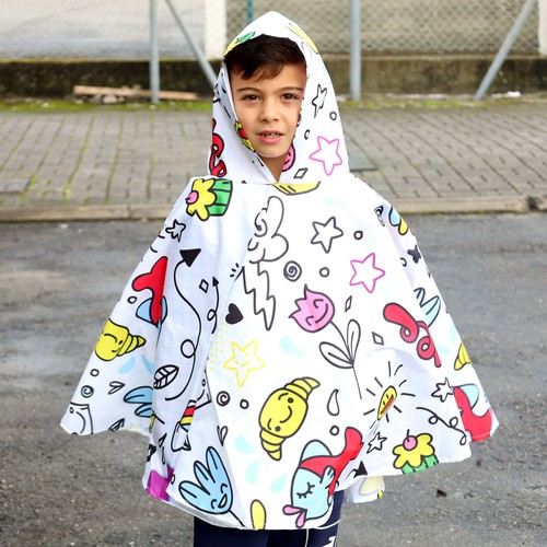Poncho enfant en tissu imperméable, imprimé intégral thumbnail 4