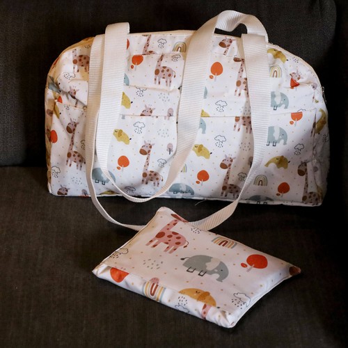 Sac de maternité en polyester, imprimé intégral thumbnail 9