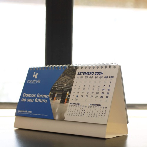 grand calendrier de bureau en spirale avec 13 feuilles de qu thumbnail 5