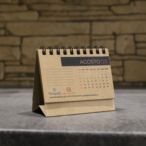 Petit calendrier de bureau en spirale recyclé 13 feuilles q