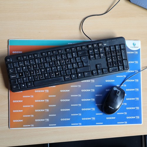 BASE DE ESCRITORIO DE ALTA FRECUENCIA PERSONALIZABLE