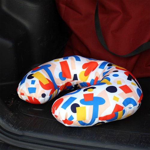 Oreiller de voyage en tissu polyester RPET avec rembourrages