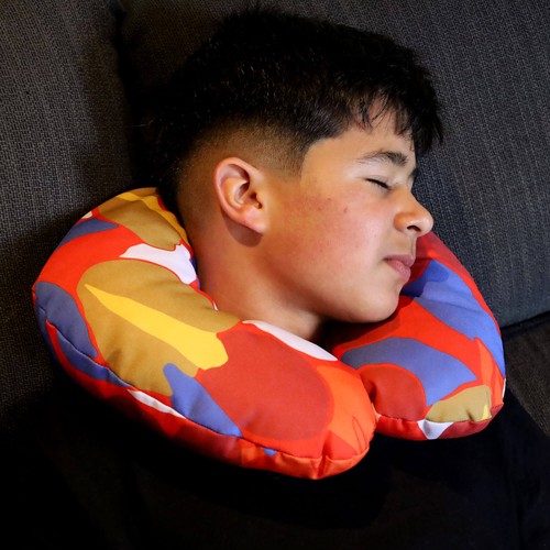 Reisekissen in polyesterstoff mit polsterflocken