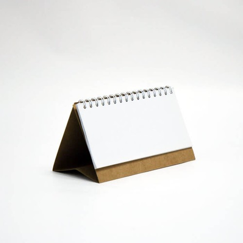 Calendrier de bureau recyclé 14cm spirale 13 feuilles quad thumbnail 4