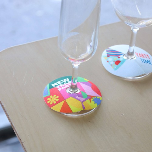 IDENTIFICATEUR DE VERRES EN POLYESTER IMP QUADRICHROMIE