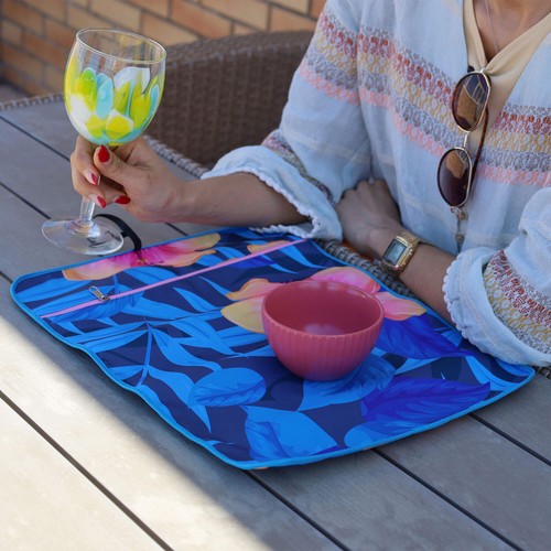 PIED DE TABLE AVEC SAC À COUVERTS EN RPET PERSONNALISABLE