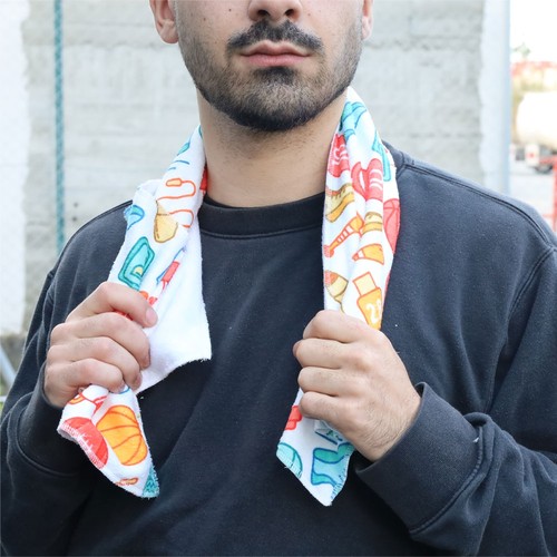 SERVIETTE DE GYM AVEC POCHE PERSONNALISABLE