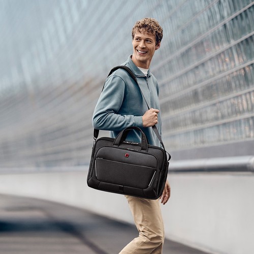 SACOCHE POUR ORDINATEUR PORTABLE DE 16’’ À 17’’AVEC POCHE POUR TABLETTE - METEOR BRIEF 16-17 - NOIR - WENGER - 12