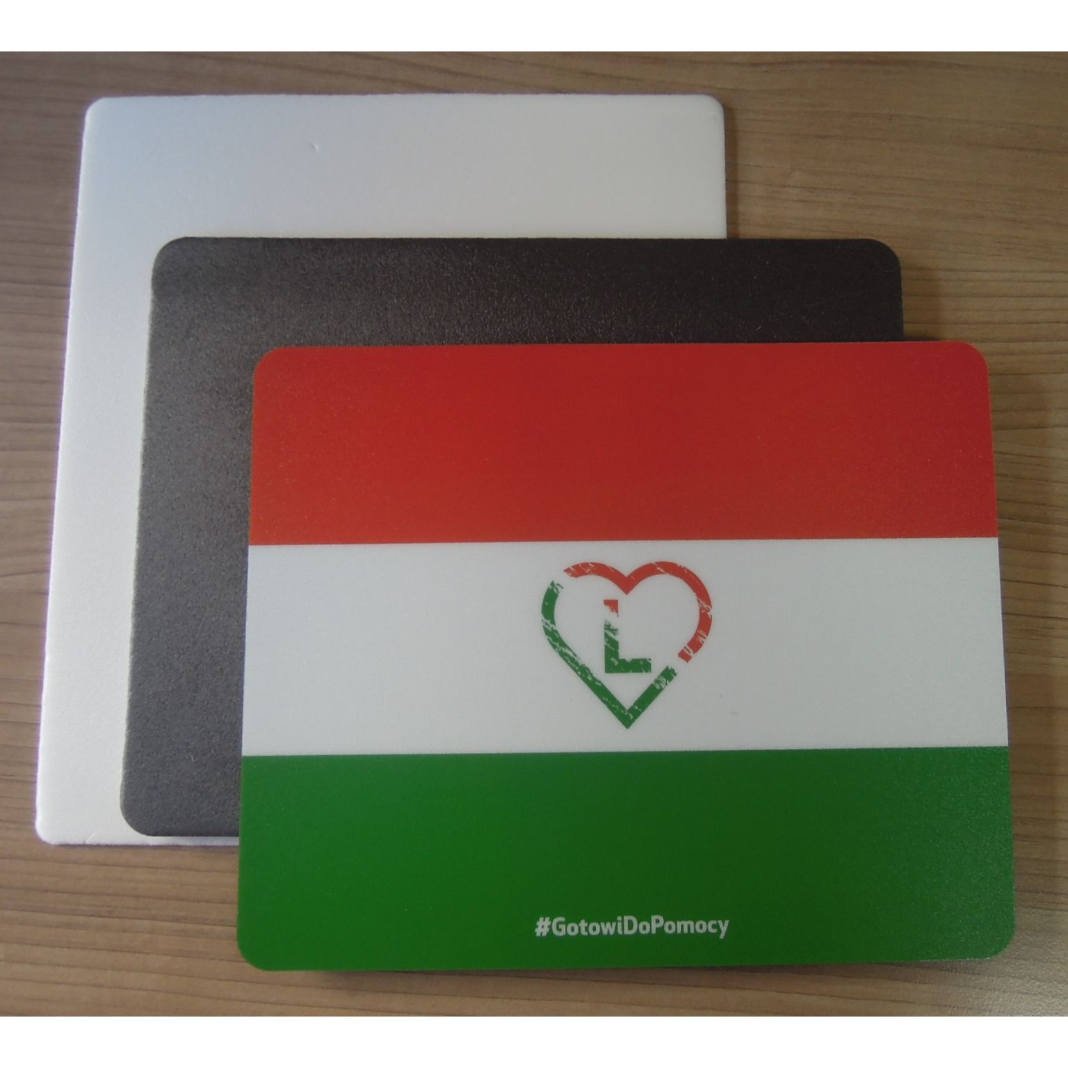 Tapis de souris collé et coupé - 2